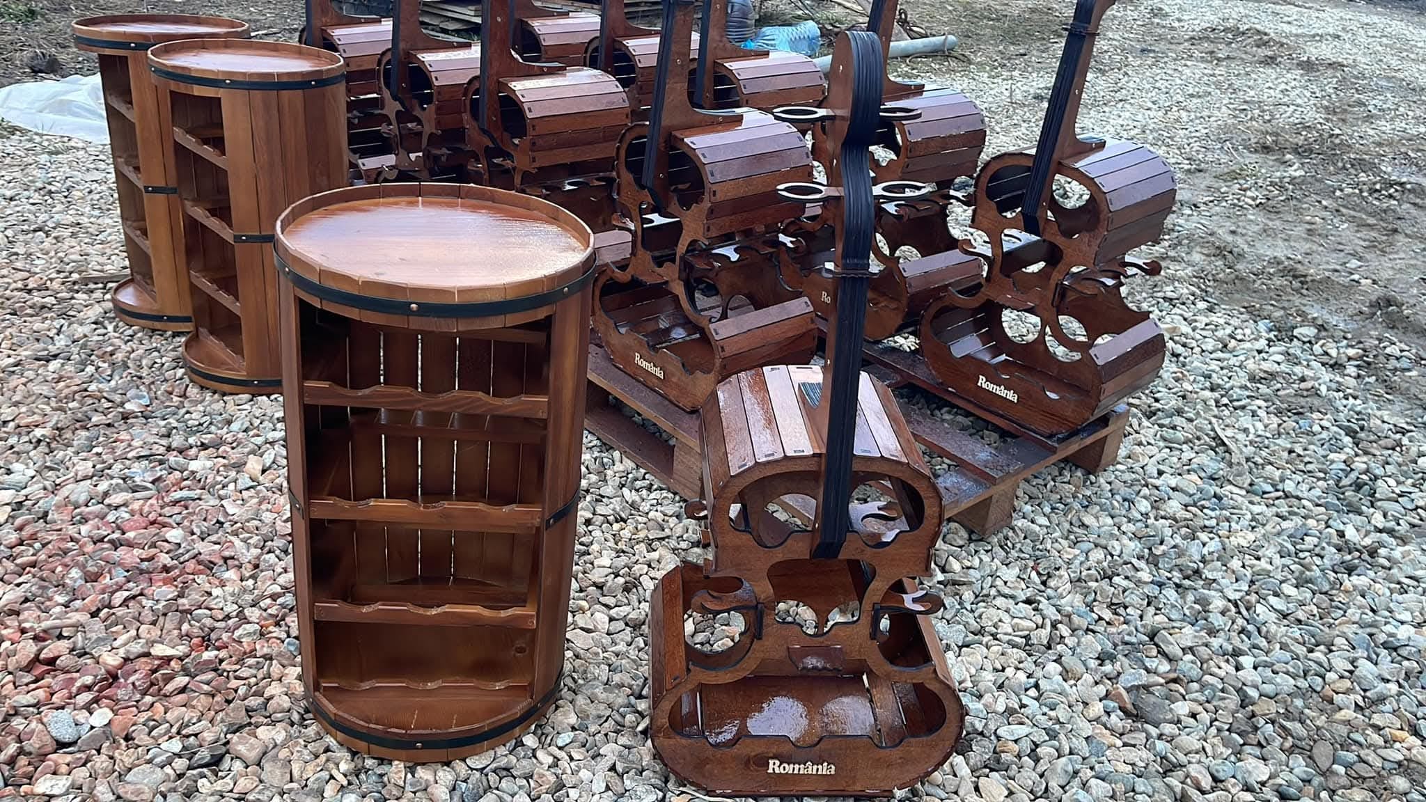 Suport de Sticle și Pahare Rustic – Model Vioară Decorativă - imagine 5